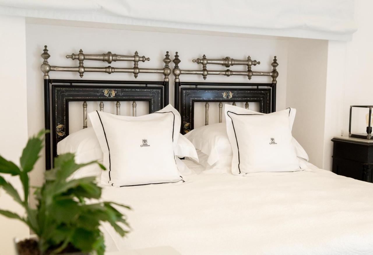 Dimora Graziana 1909 Bed & Breakfast Locorotondo Dış mekan fotoğraf