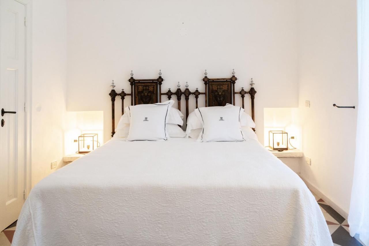 Dimora Graziana 1909 Bed & Breakfast Locorotondo Dış mekan fotoğraf