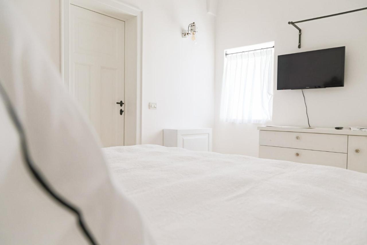 Dimora Graziana 1909 Bed & Breakfast Locorotondo Dış mekan fotoğraf